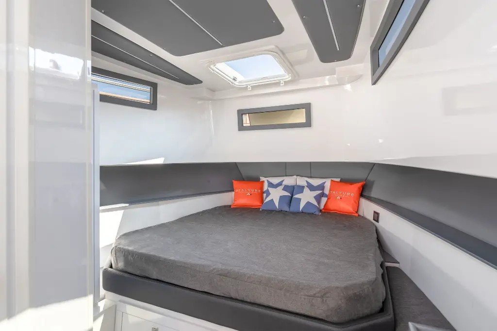 61f25c2661ab4c7927ddf94996efb2cc_FOTO CABINA 1.webp